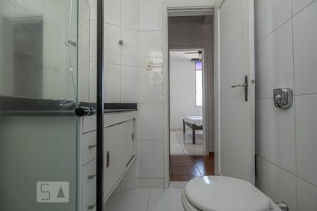 Apartamento à venda com 55m², 2 quartos e sem vaga Apartamento à venda com 55m², 2 quartos e sem vagaBanheiro Social