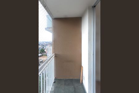 varanda de apartamento para alugar com 2 quartos, 54m² em Vila Cunha Bueno, São Paulo