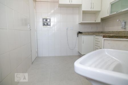 Apartamento à venda com 62m², 3 quartos e 1 vagaÁrea de serviço