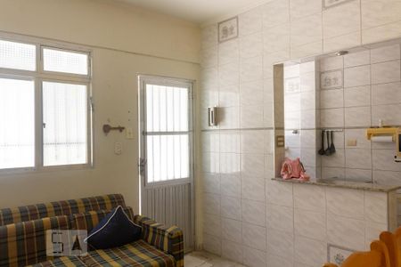 Sala de apartamento para alugar com 1 quarto, 40m² em Guilhermina, Praia Grande