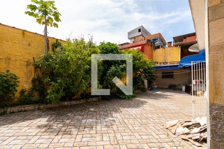 Casa à venda com 119m², 2 quartos e 1 vagaQuintal 