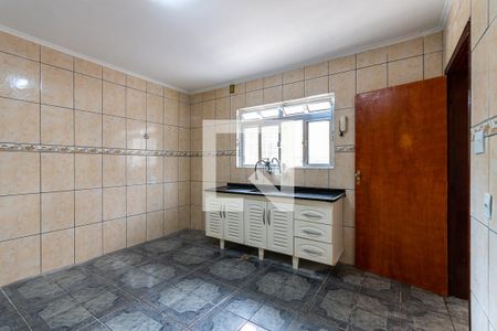 Casa à venda com 119m², 2 quartos e 1 vagaCozinha 