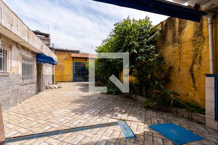 Casa à venda com 119m², 2 quartos e 1 vagaQuintal 