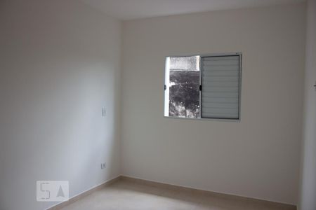 Quarto 1 de apartamento para alugar com 2 quartos, 45m² em Vila Siria, São Paulo