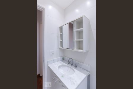 Apartamento para alugar com 62m², 2 quartos e 1 vagaBanheiro