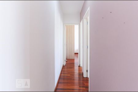 Apartamento para alugar com 62m², 2 quartos e 1 vagaCorredor
