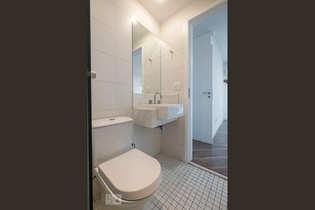 Apartamento à venda com 120m², 2 quartos e 2 vagasSuíte 2 - Banheiro