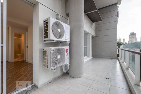 Apartamento à venda com 120m², 2 quartos e 2 vagasSuíte 2 - Varanda