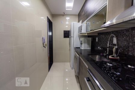 Cozinha de apartamento para alugar com 2 quartos, 102m² em Jardim das Vertentes, São Paulo