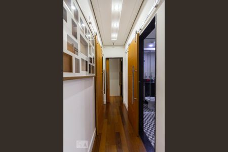 Corredor Quartos de apartamento para alugar com 2 quartos, 102m² em Jardim das Vertentes, São Paulo