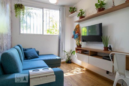 Sala de apartamento para alugar com 2 quartos, 47m² em Vargem Pequena, Rio de Janeiro