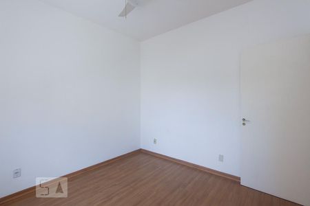 Apartamento à venda com 115m², 3 quartos e 1 vagaQUARTO 2