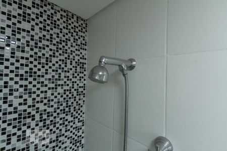 Apartamento para alugar com 70m², 2 quartos e 2 vagas Apartamento para alugar com 70m², 2 quartos e 2 vagasBanheiro social