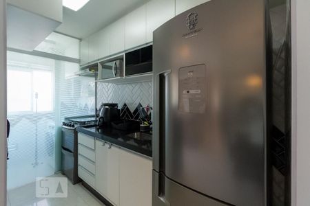 Apartamento para alugar com 70m², 2 quartos e 2 vagas Apartamento para alugar com 70m², 2 quartos e 2 vagasCozinha