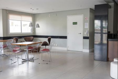 Apartamento à venda com 56m², 2 quartos e 1 vaga Apartamento à venda com 56m², 2 quartos e 1 vagaSalão de festas