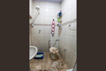 Casa à venda com 6 quartos, 200m² em Jardim Record, São Paulo