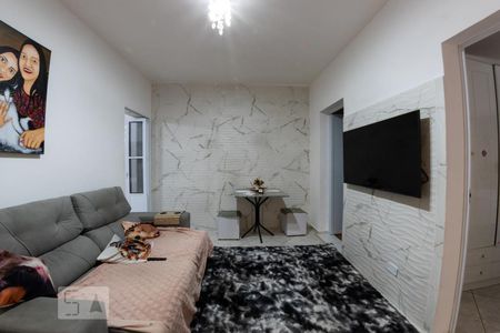 Casa à venda com 6 quartos, 200m² em Jardim Record, São Paulo