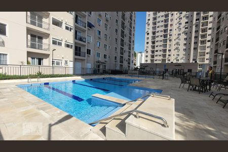 Apartamento para alugar com 60m², 2 quartos e 1 vagaÁrea comum - Piscina