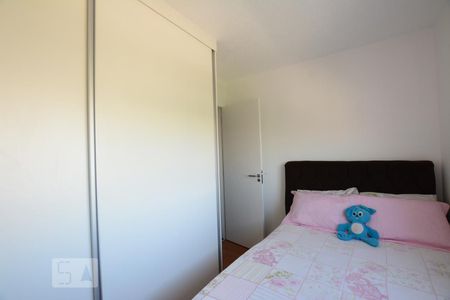 Quarto 1 de apartamento para alugar com 2 quartos, 60m² em Parada de Lucas, Rio de Janeiro
