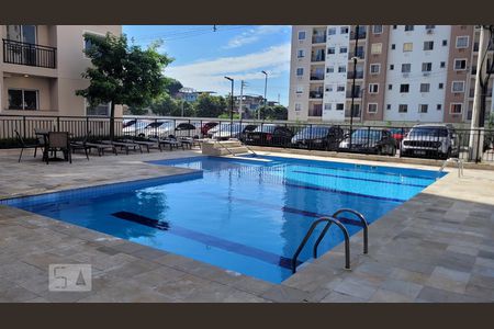 Apartamento para alugar com 60m², 2 quartos e 1 vagaÁrea comum - Piscina