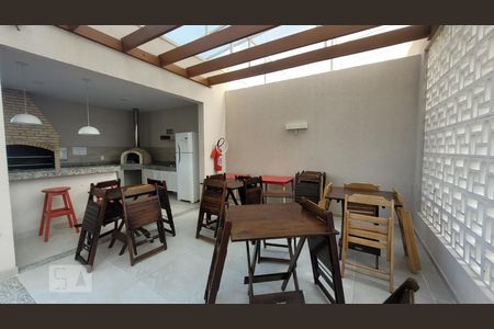 Apartamento para alugar com 60m², 2 quartos e 1 vagaÁrea comum - Churrasqueira