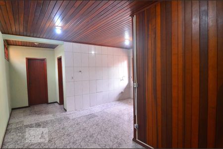 Sala e cozinha de casa para alugar com 2 quartos, 70m² em Estância Velha, Canoas