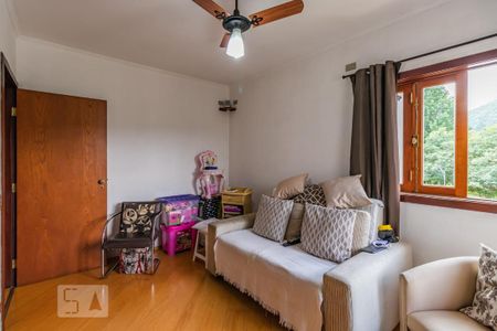Suíte 1 de casa de condomínio à venda com 4 quartos, 385m² em Alphaville, Santana de Parnaíba