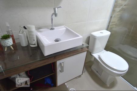 Casa à venda com 320m², 5 quartos e 3 vagasBanheiro