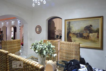 Casa à venda com 320m², 5 quartos e 3 vagasSala de jantar