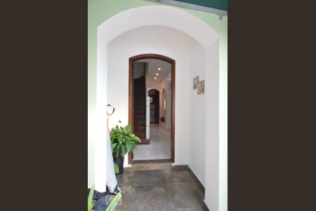 Casa à venda com 320m², 5 quartos e 3 vagasHall de entrada