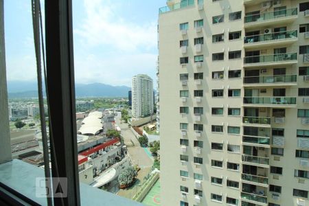 Apartamento à venda com 97m², 3 quartos e 1 vagaVista - Área de Serviço