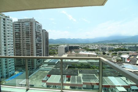 Apartamento à venda com 97m², 3 quartos e 1 vagaVista - Suíte