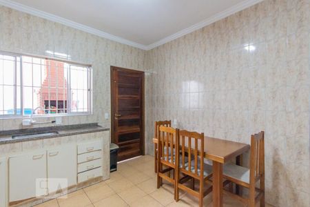 Casa à venda com 175m², 3 quartos e 2 vagasCozinha