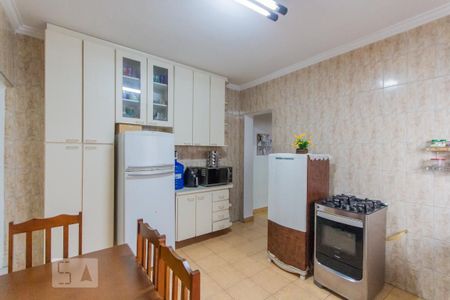 Casa à venda com 175m², 3 quartos e 2 vagasCozinha