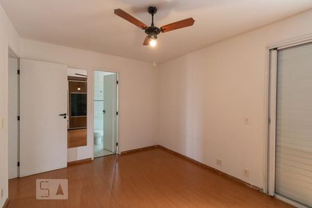 Quarto de casa de condomínio à venda com 4 quartos, 220m² em Vila São Silvestre, São Paulo