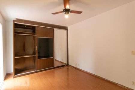 Quarto de casa de condomínio à venda com 4 quartos, 220m² em Vila São Silvestre, São Paulo