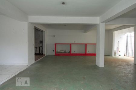 Casa à venda com 239m², 3 quartos e 3 vagas Casa à venda com 239m², 3 quartos e 3 vagasGaragem