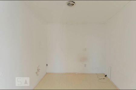 Quarto de casa para alugar com 2 quartos, 85m² em Jardim Artur Alvim, São Paulo