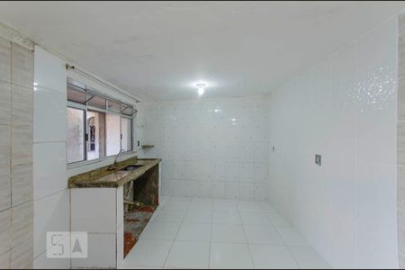 Sala e Cozinha Integrada de casa para alugar com 2 quartos, 85m² em Jardim Artur Alvim, São Paulo