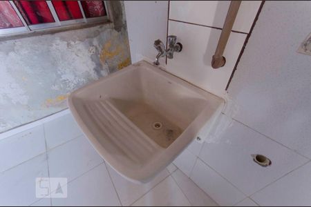 Área de Serviço de casa para alugar com 2 quartos, 85m² em Jardim Artur Alvim, São Paulo