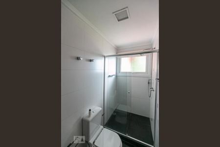 Casa de condomínio à venda com 384m², 3 quartos e 3 vagasBanheiro