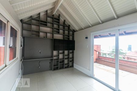 Casa de condomínio à venda com 384m², 3 quartos e 3 vagasTerraço