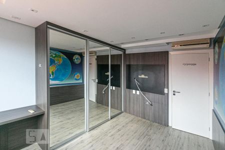 Quarto 2 de casa de condomínio à venda com 3 quartos, 384m² em Cristal, Porto Alegre