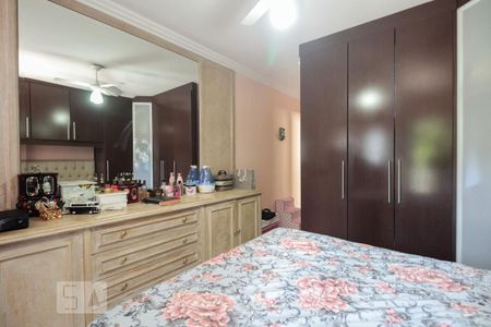 Casa à venda com 235m², 3 quartos e 4 vagasSuíte 