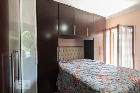 Casa à venda com 235m², 3 quartos e 4 vagasSuíte 