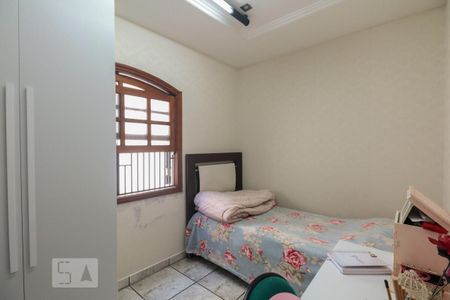 Casa à venda com 235m², 3 quartos e 4 vagasQuarto 1