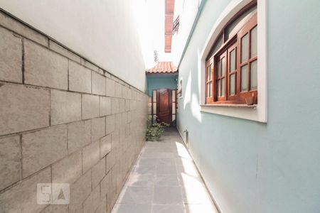 Casa à venda com 235m², 3 quartos e 4 vagasCorredor 