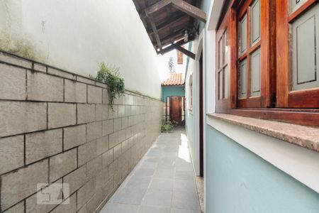 Casa à venda com 235m², 3 quartos e 4 vagasCorredor 