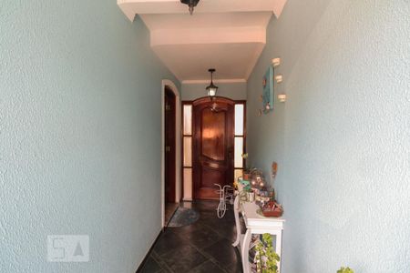 Casa à venda com 235m², 3 quartos e 4 vagasEntrada 