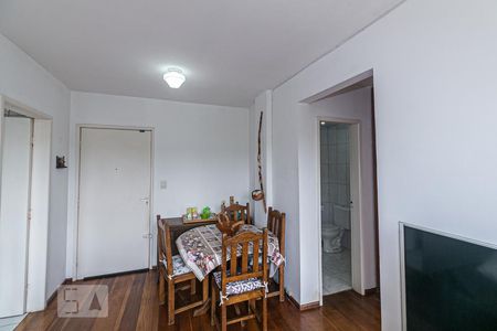 Sala de apartamento à venda com 1 quarto, 42m² em Cristal, Porto Alegre